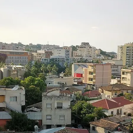 Center With Balcony Apartment *